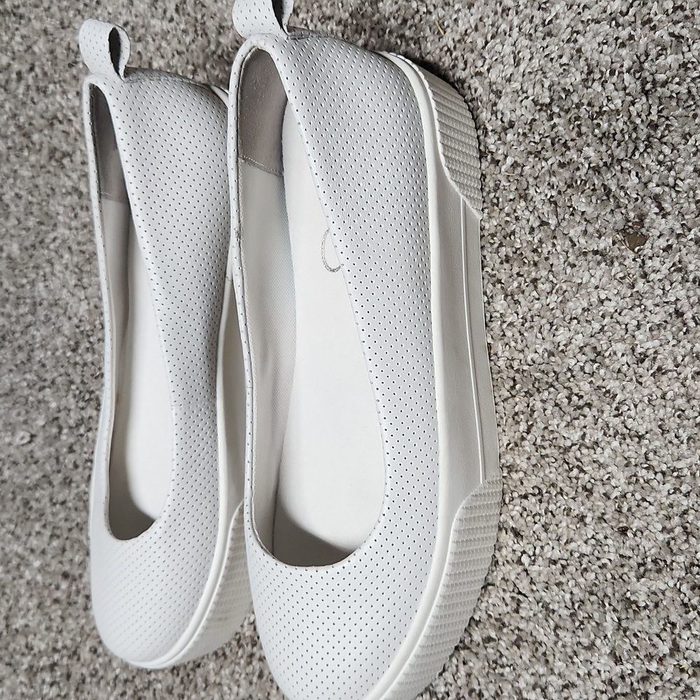 Jessica Simpson Elisha Sneaker Size 7.5 - Picture 2 of 6